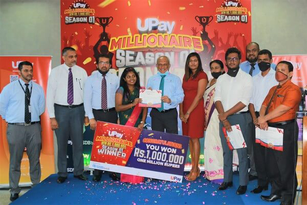 Upay millionaire season 1 winner s coronation2 thumb